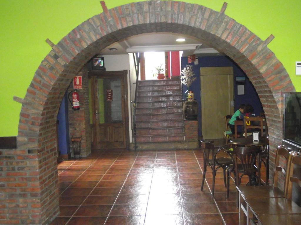 Hotel Marfrei Hinojedo Extérieur photo